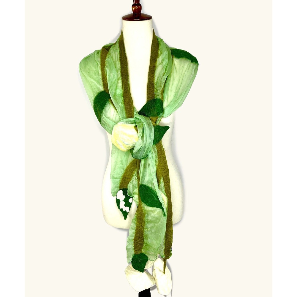 Handmade Nepal Felted Poppy Flower Chiffon Scarf Green Fair Trade Art Wear Rare